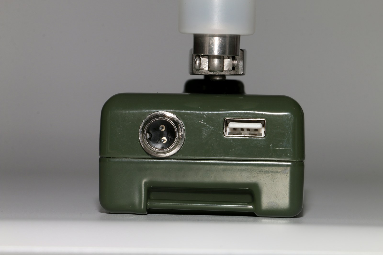 KON-40WDC28U interface detail