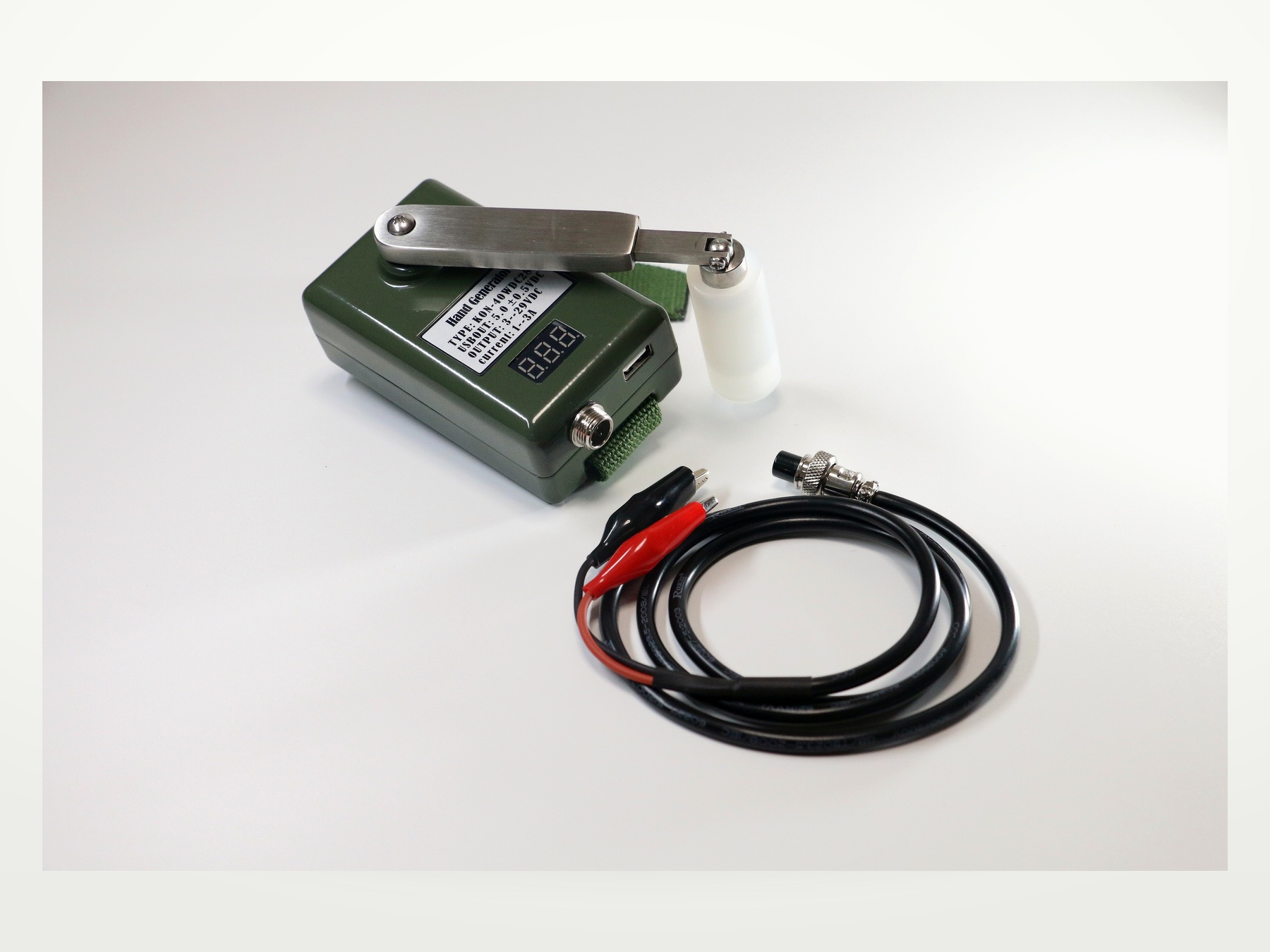 KON-40WDC28U 40W DC USB hand crank generator